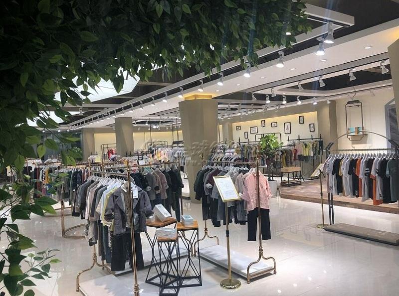 福州服装定制:时尚与个性的完美邂逅